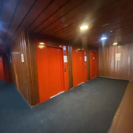 Résidence Serac - Location: Pour 4 Personnes Dans Le De La Station Mae-9032 Val Thorens